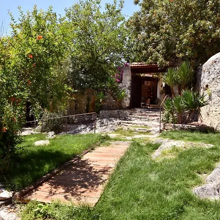Fuemehan Tarihi Tas Ev Since 1820 كاياكوي