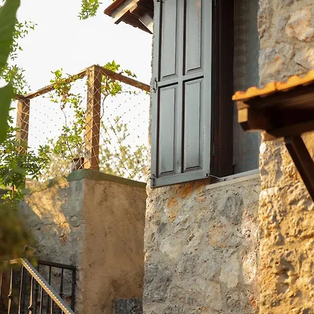 Fuemehan Tarihi Tas Ev Since 1820 Vila Kayakoy
